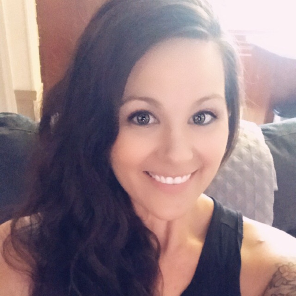 🌻✌🏼SARA, POSH🌟AMBASSADOR✌🏼🌻
